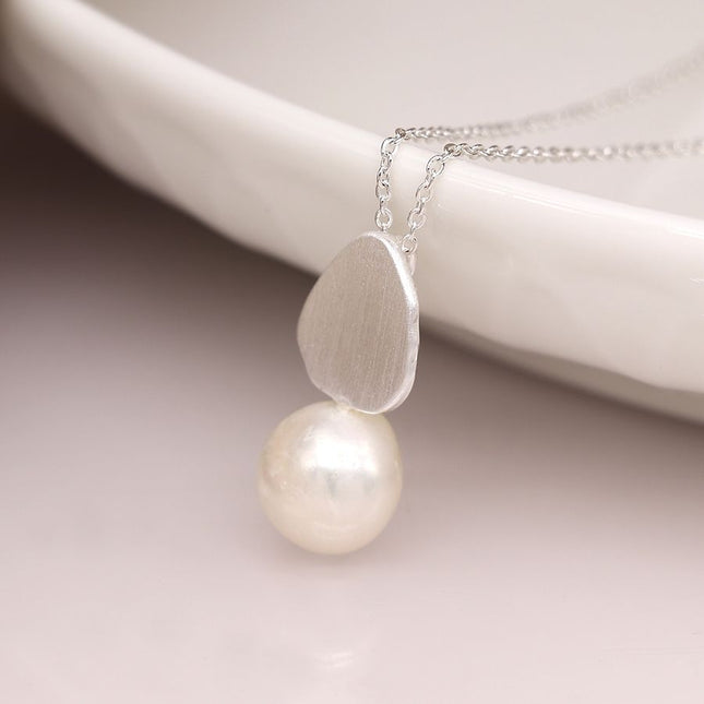 Teardrop Pendant Necklace