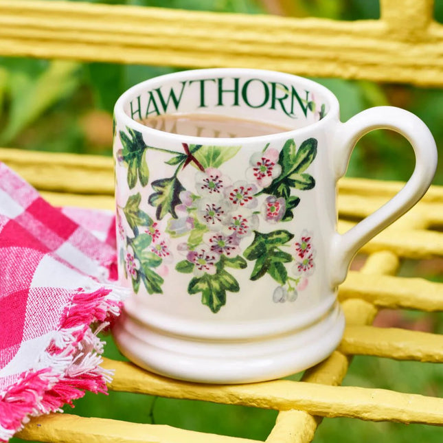 Flowers Hawthorn Tree 1/2 Pint Mug