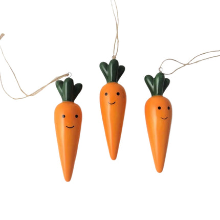 9.2cm Carrot hanging decoration