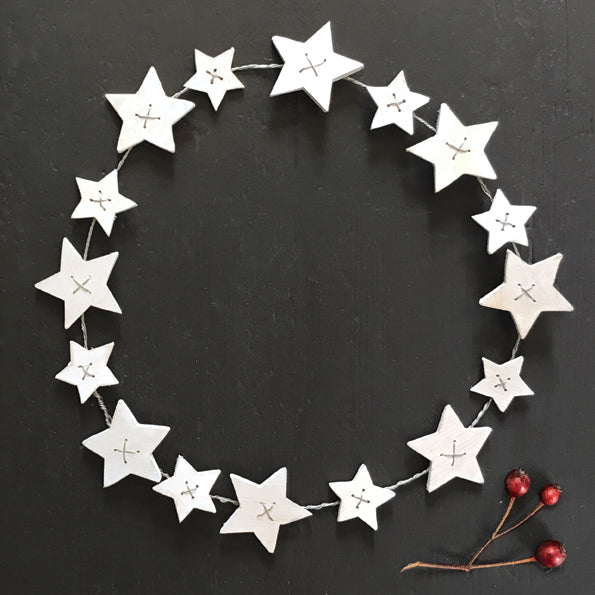 White Wooden Star Wreath Large