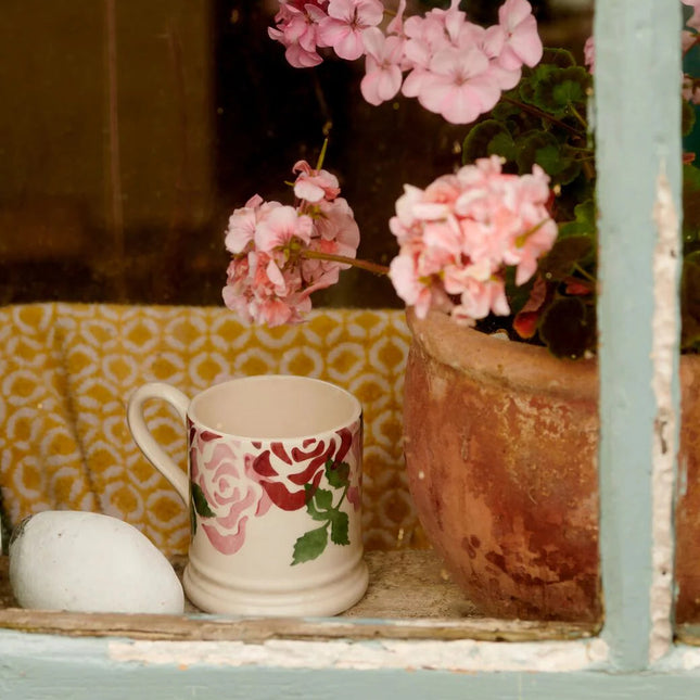 Flowers Chintz 1/2 Pint Mug