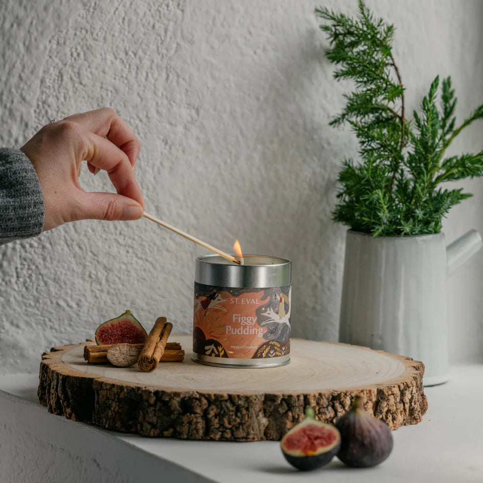 Figgy Pudding Christmas Tin Candle