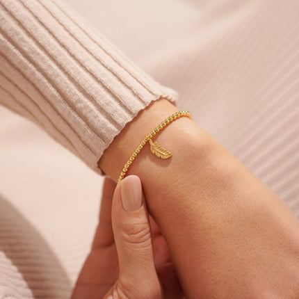 Gold A Little|Feathers Appear Bracelet