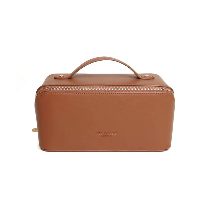 London Train Case - Tan