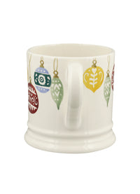 Bauble 1 Pint Mug