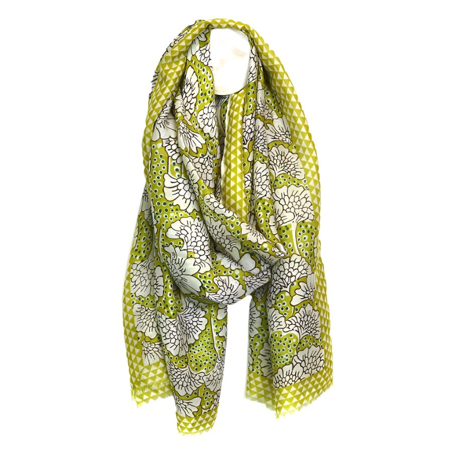 Lime mix ginkgo leaf triangle border scarf